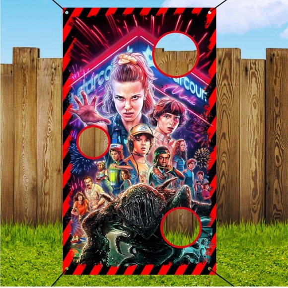 Stranger Things bean bag toss game - Picture 1 of 5